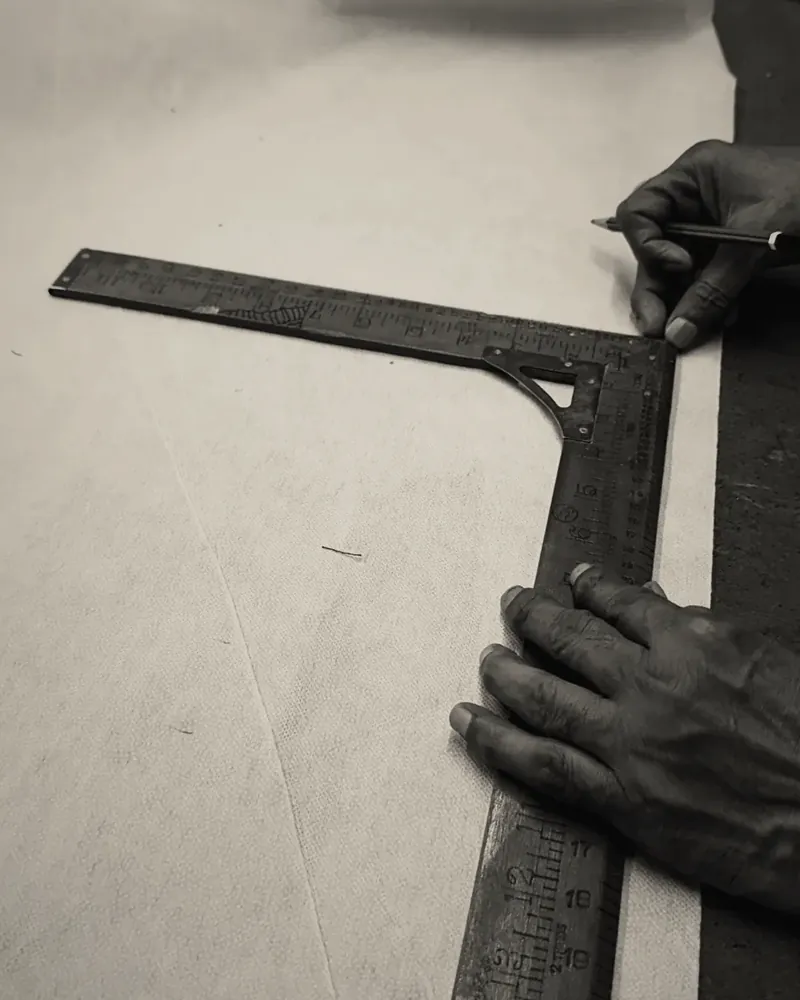 The draft: a pattern drawn by hand at the RAJASAB atelier