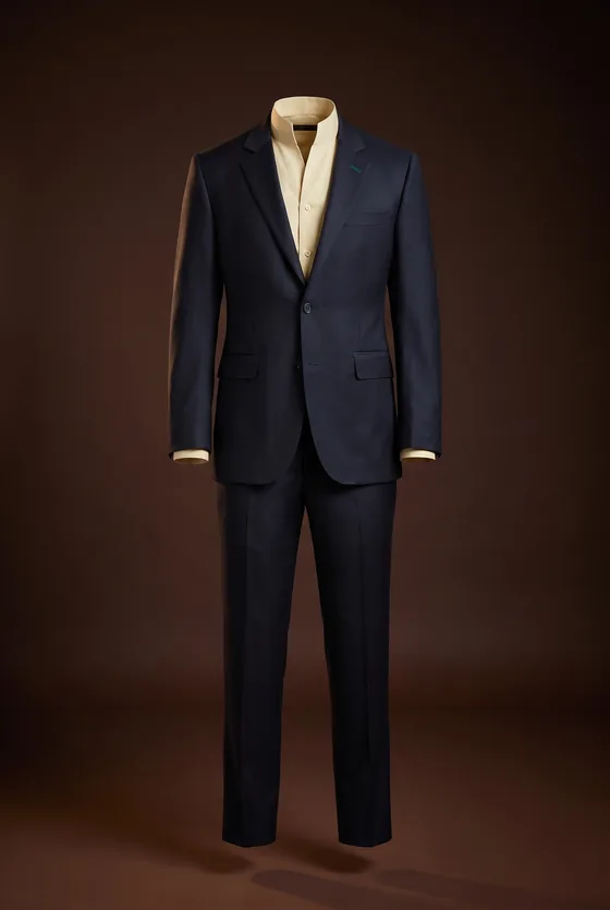 Classic Suit, navy, single-breasted, notch lapel, flap pockets