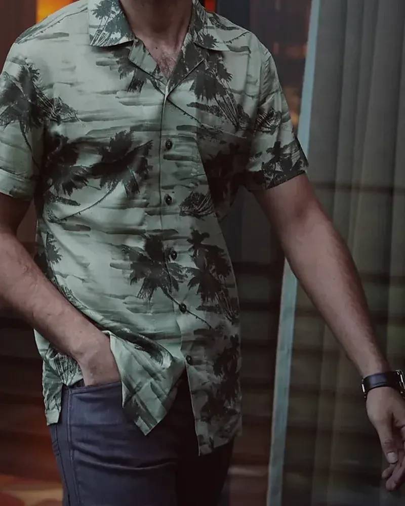 Hawaii Shirt, worn