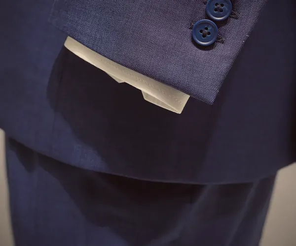 Swanky Suit: cuff